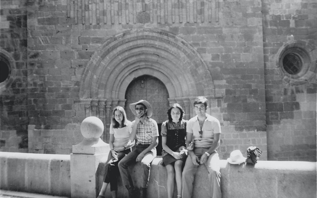 Monasterio de Veruela. Daniel, Mercedes, Pilar y Pedro.
