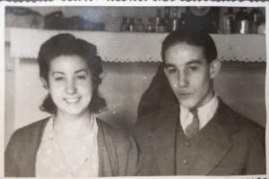 La abuela Marisa y su hermano Daniel